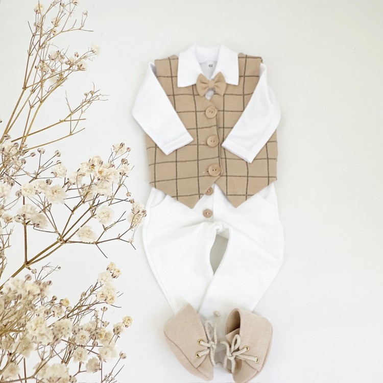 Kamizelka dla chłopca bezowa krata