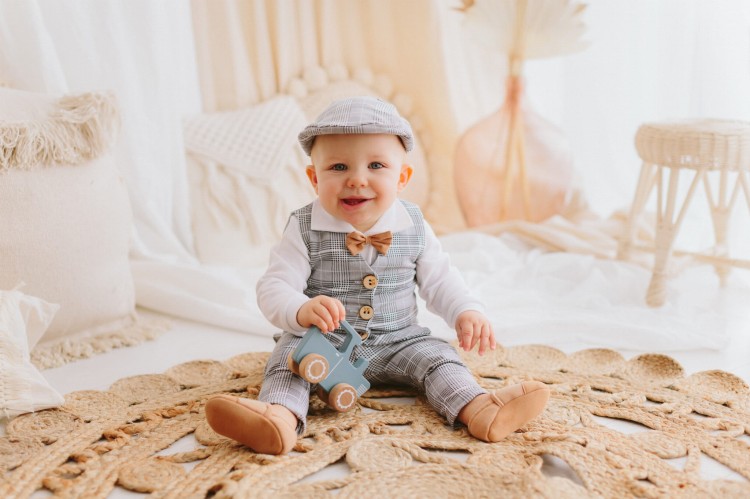 Kamizelka dla chłopca szara krata